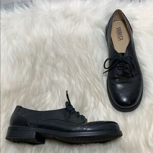 Tribeca Kenneth Cole Closed Call Oxford Sz 8.5